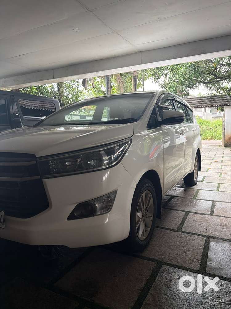Toyota Innova Crysta 2018
