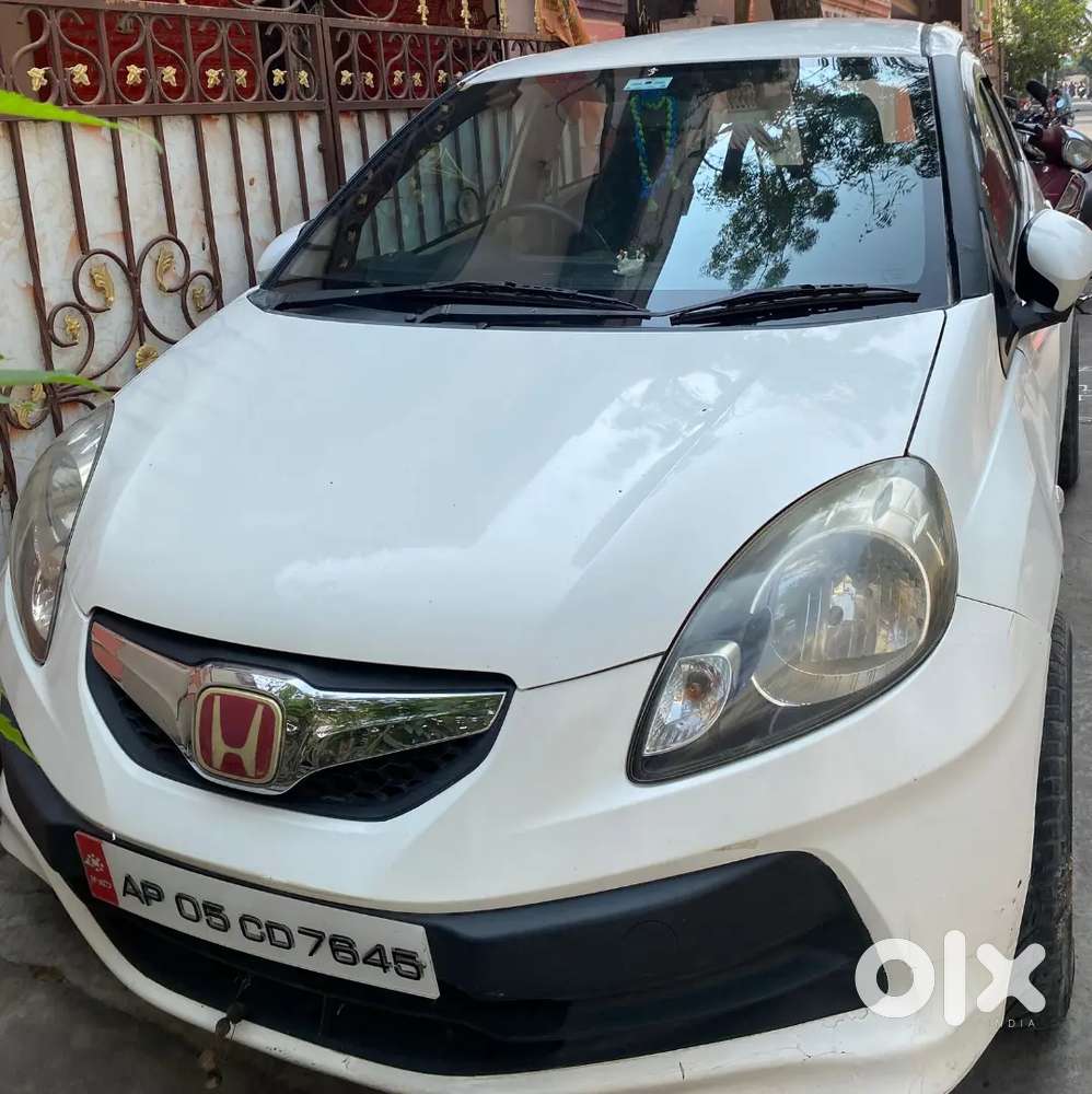 Honda Brio Petrol 2012