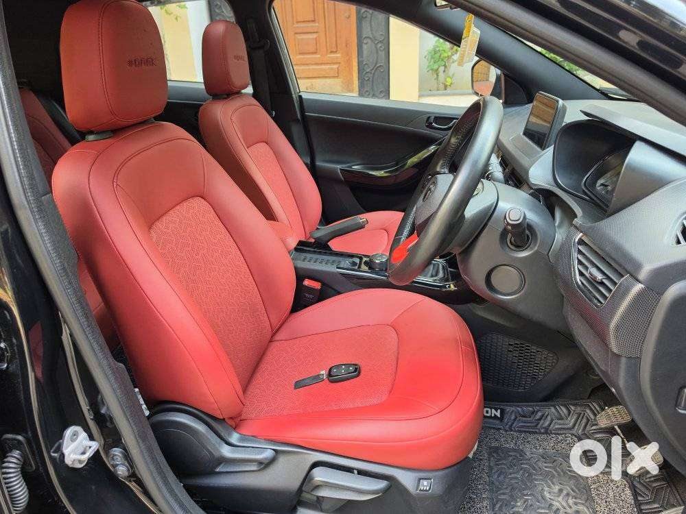 Tata Nexon 1.2 Revotron Xz Plus (l) Dark Edition, 2023, Petrol