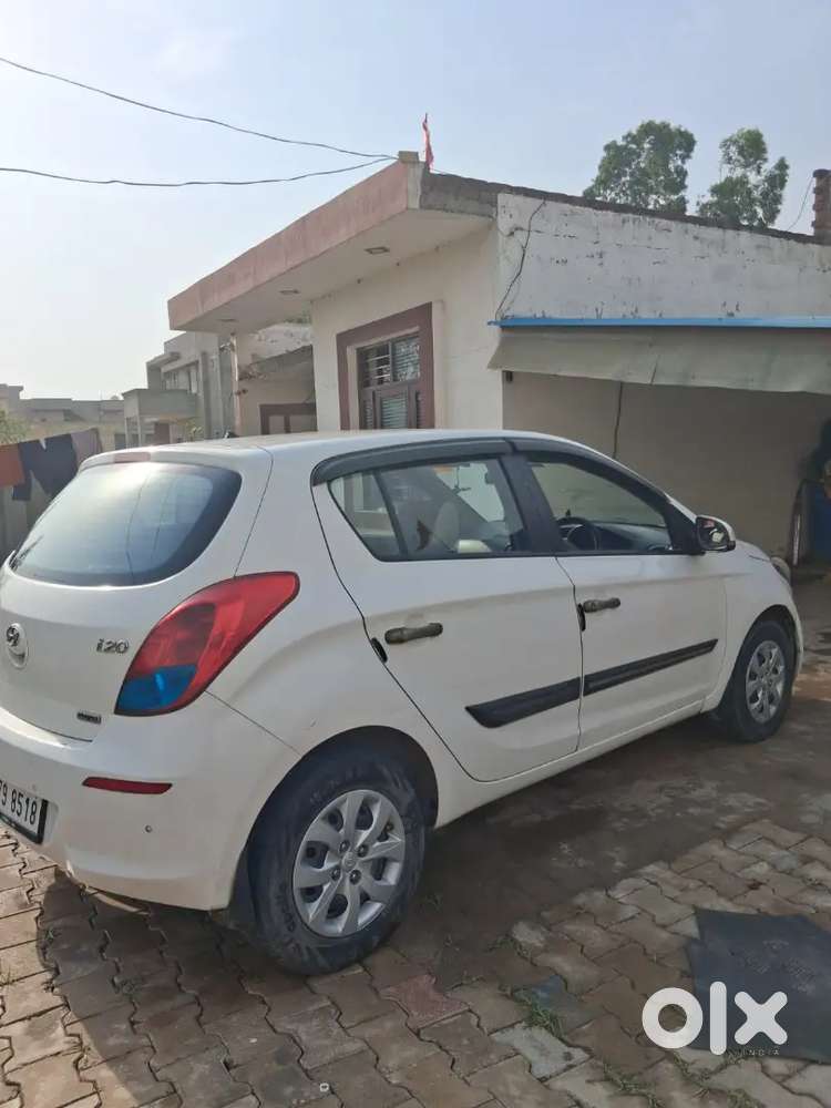 Hyundai Elite I20 2014 Diesel 100000 Km Driven