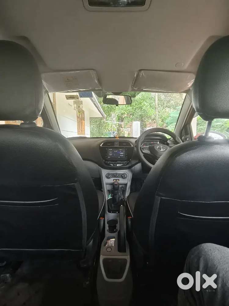 Single Owner Tata Tiago Xz 2020 Showroom Maintained New Clutch & Tyres