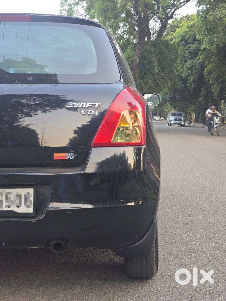 Maruti Suzuki Swift Vdi Bsiv, 2011, Diesel