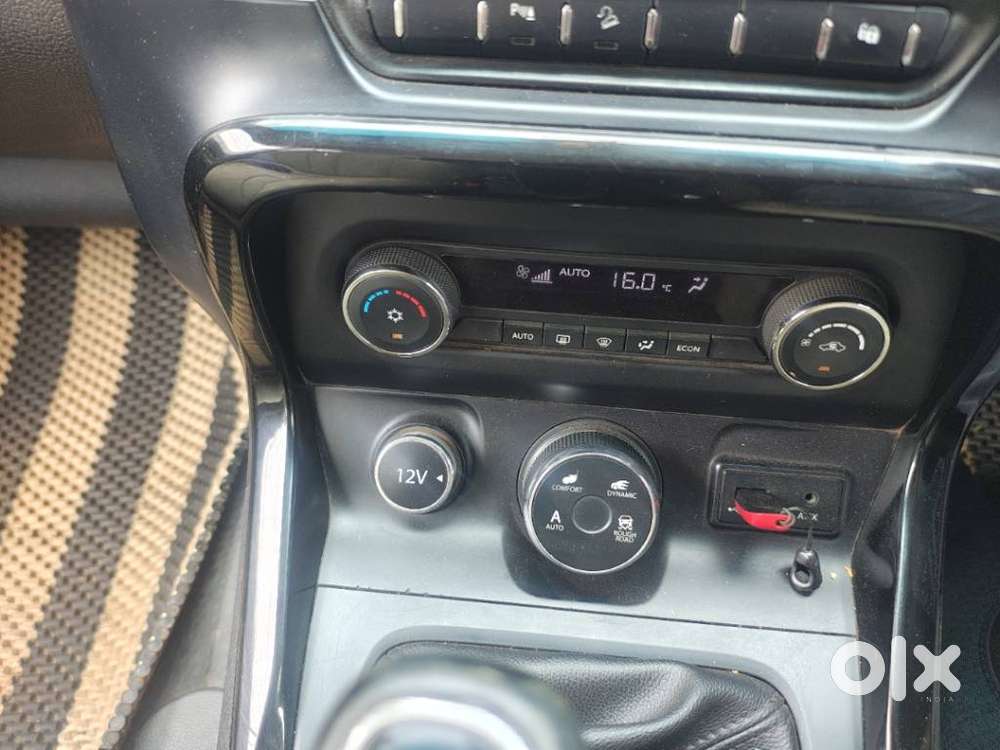 Tata Hexa 2.2 Xt 4x2 7 Str, 2017, Diesel
