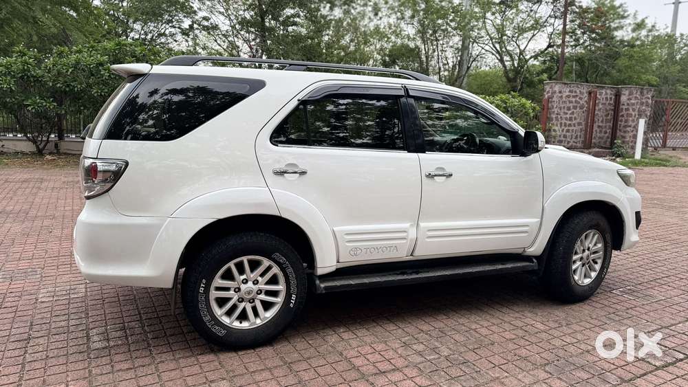 Toyota Fortuner 4x4 Mt 2.8 Diesel, 2014, Diesel