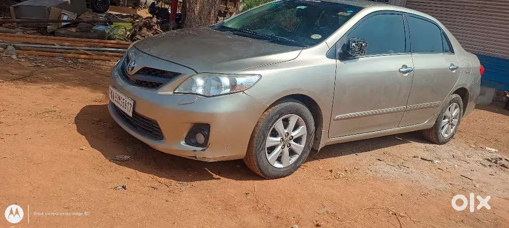 Toyota Corolla Altis 2013