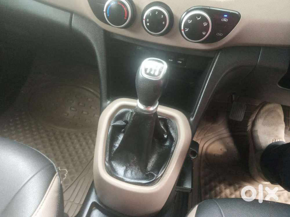 Hyundai Grand I10 2013-2016 Sportz, 2014, Petrol