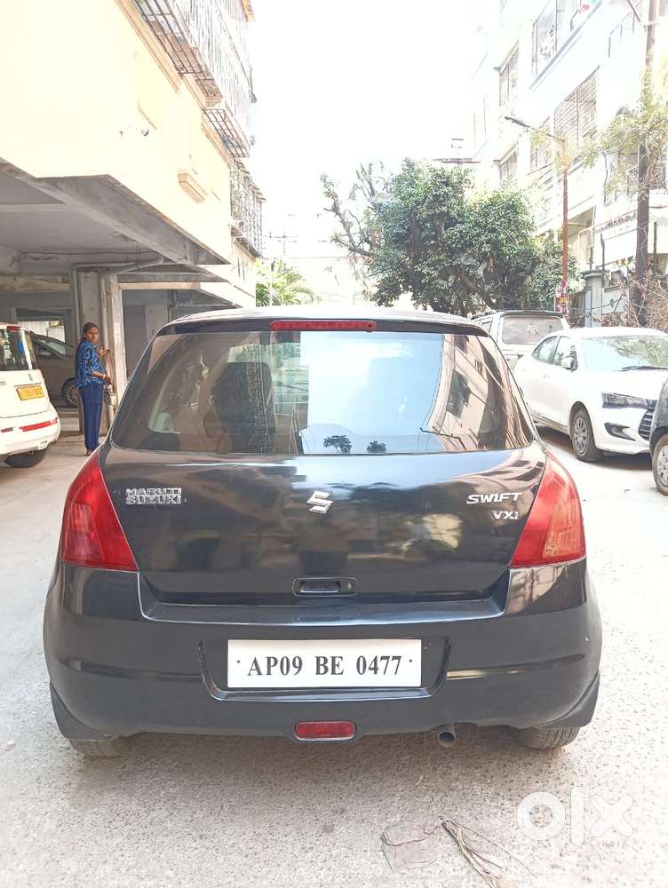 Maruti Suzuki Swift Dzire