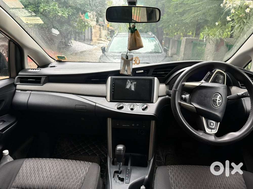 Toyota Innova Crysta 2018