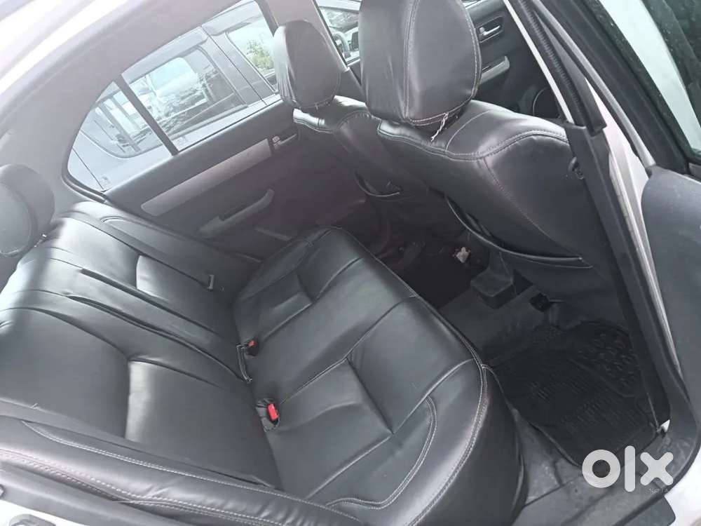 Maruti Suzuki Dzire 2009 Petrol 100000 Km Driven