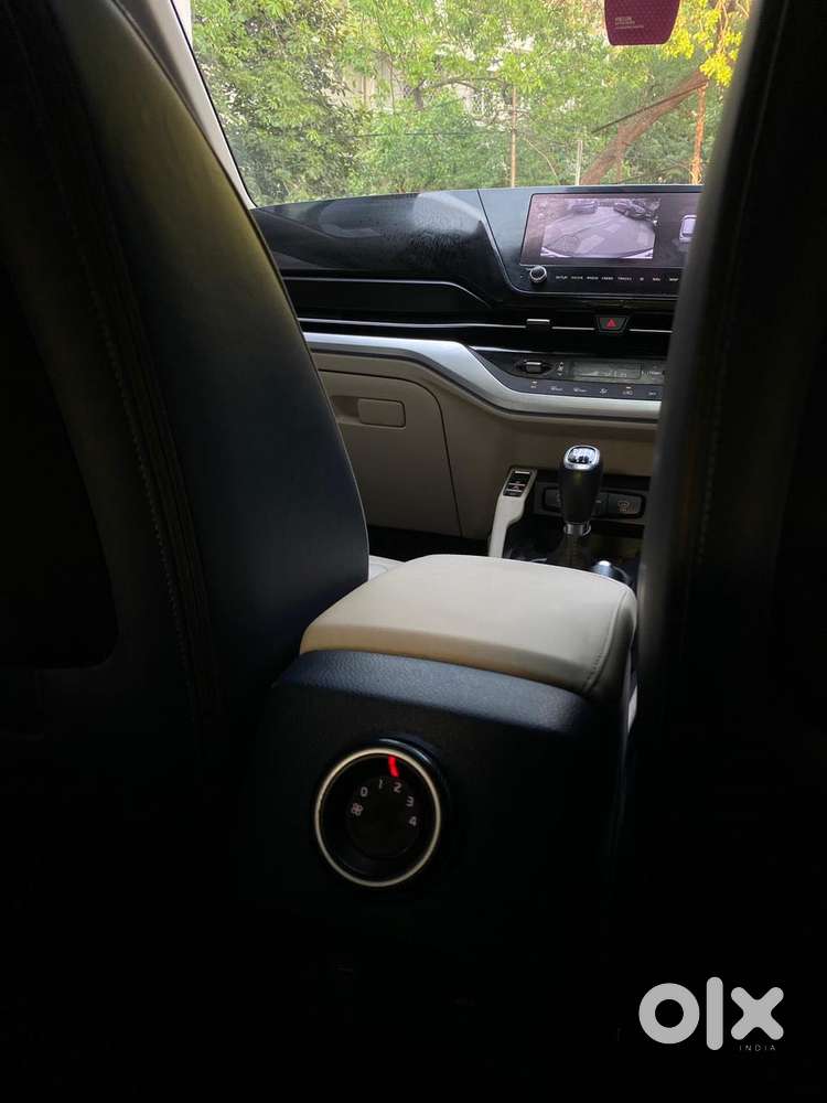 Kia Carens Luxury 1.5 Diesel Imt 7 Str, 2022, Diesel