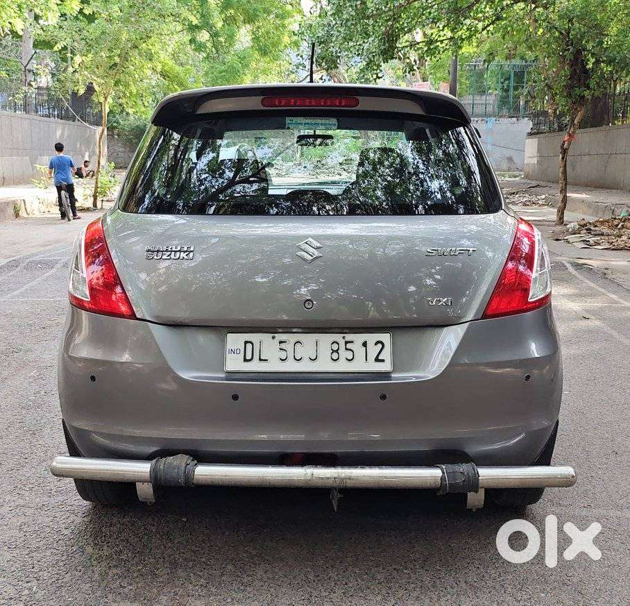 Maruti Suzuki Swift Vxi 1.2 Abs Bs-iv, 2014, Petrol