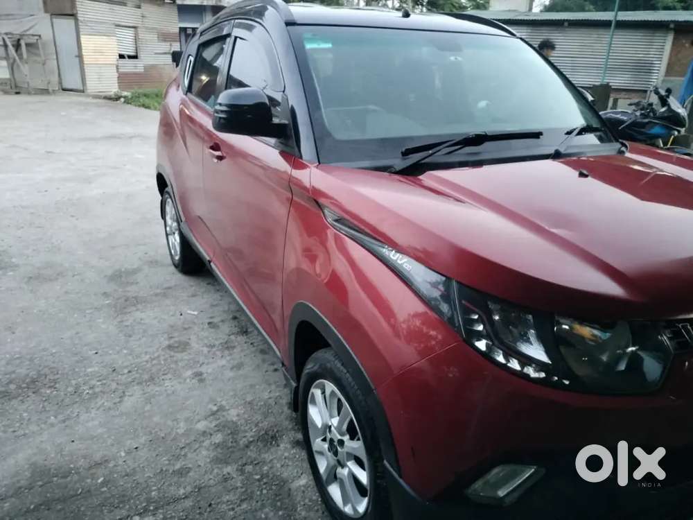 Mahindra Kuv 100 2017