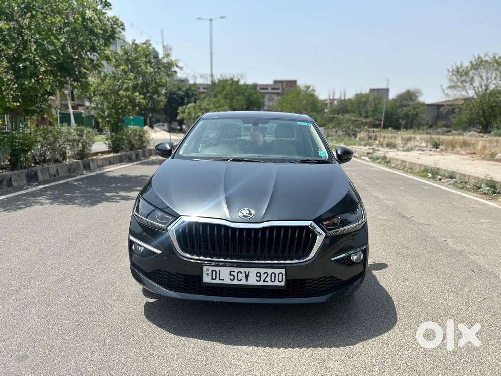Skoda Slavia 1.0 Tsi Style At, 2023, Petrol