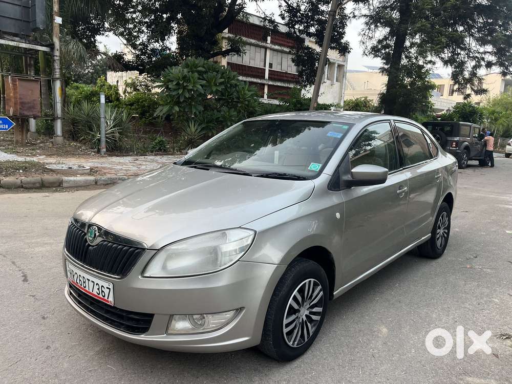 Skoda Rapid 1.6 Mpi At Elegance, 2012, Petrol