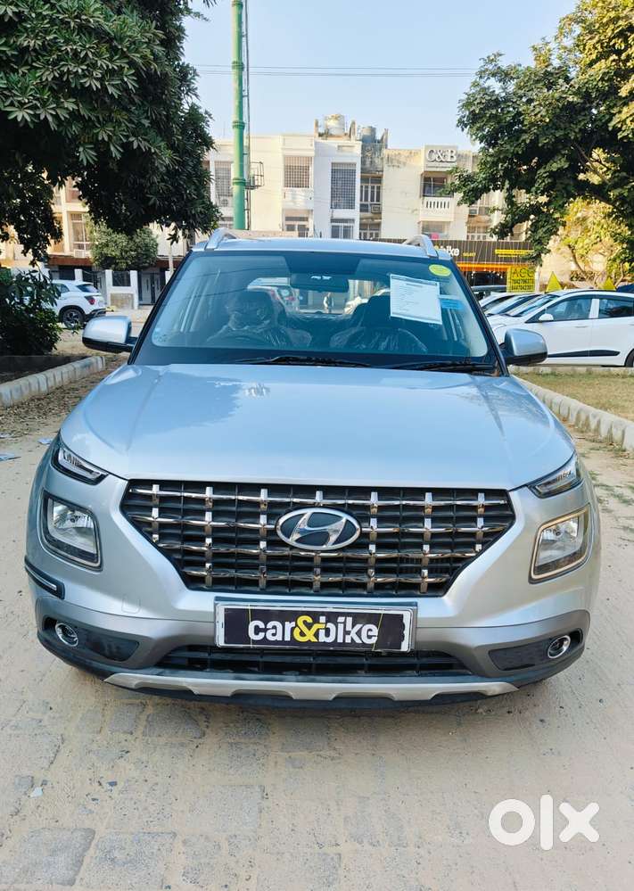 Hyundai Venue 1.0 S (o) Turbo Dct, 2019, Petrol
