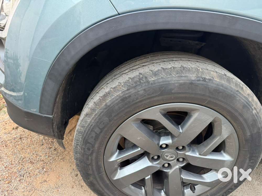 Tata Safari 2023 Diesel 490000 Km Driven