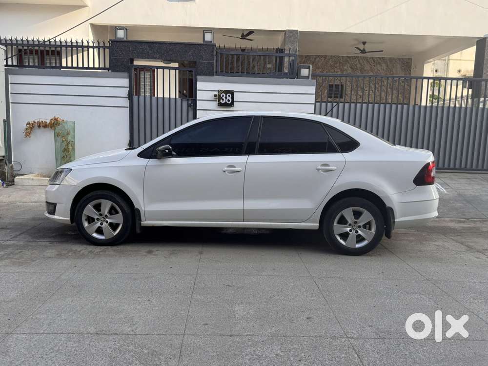 Skoda Rapid 1.6 Mpi At Ambition, 2019, Petrol