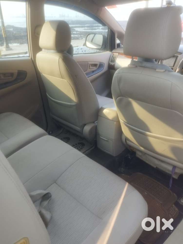 Toyota Innova 2006 Diesel Well Maintained