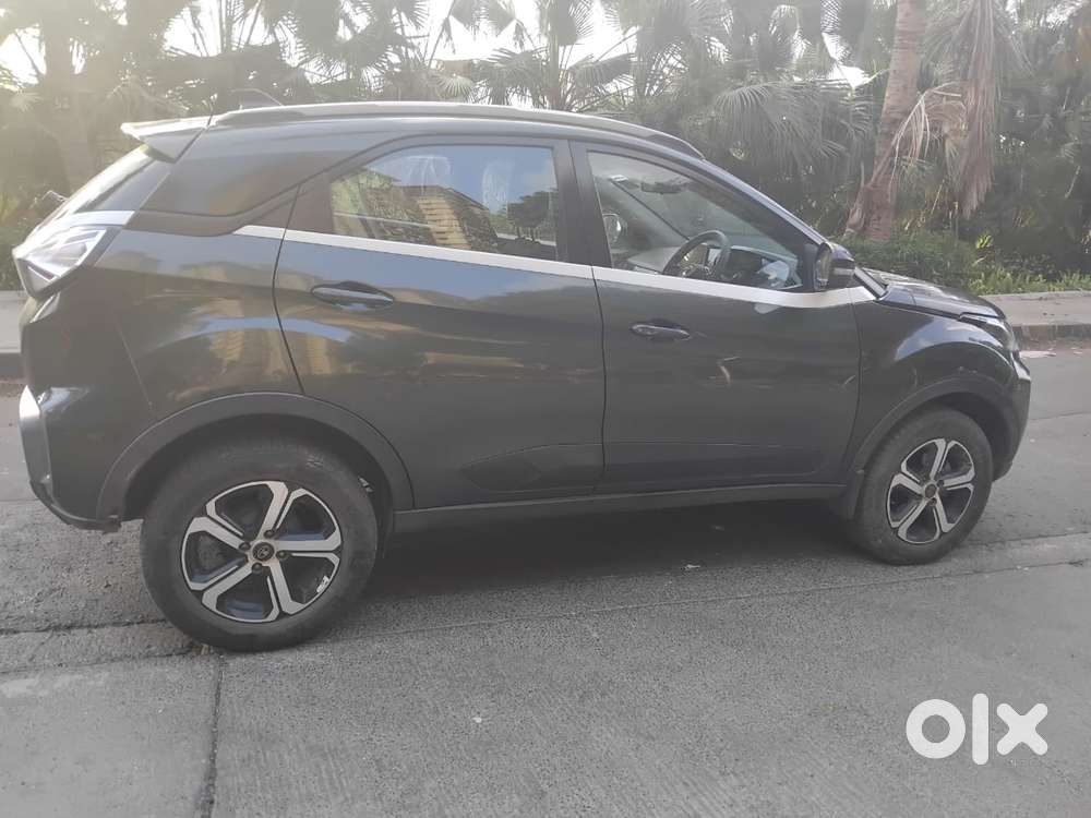 Tata Nexon 1.2 Revotron Xza Plus, 2022, Petrol