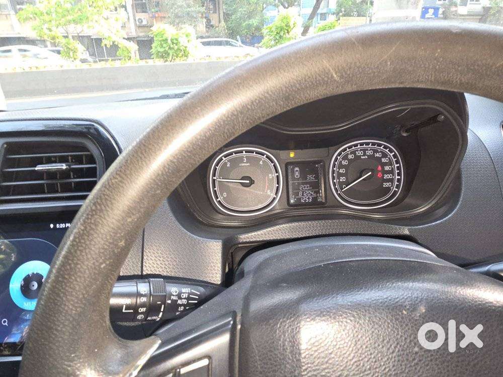 Maruti Suzuki Brezza Zdi+ Dual Tone, 2016, Diesel