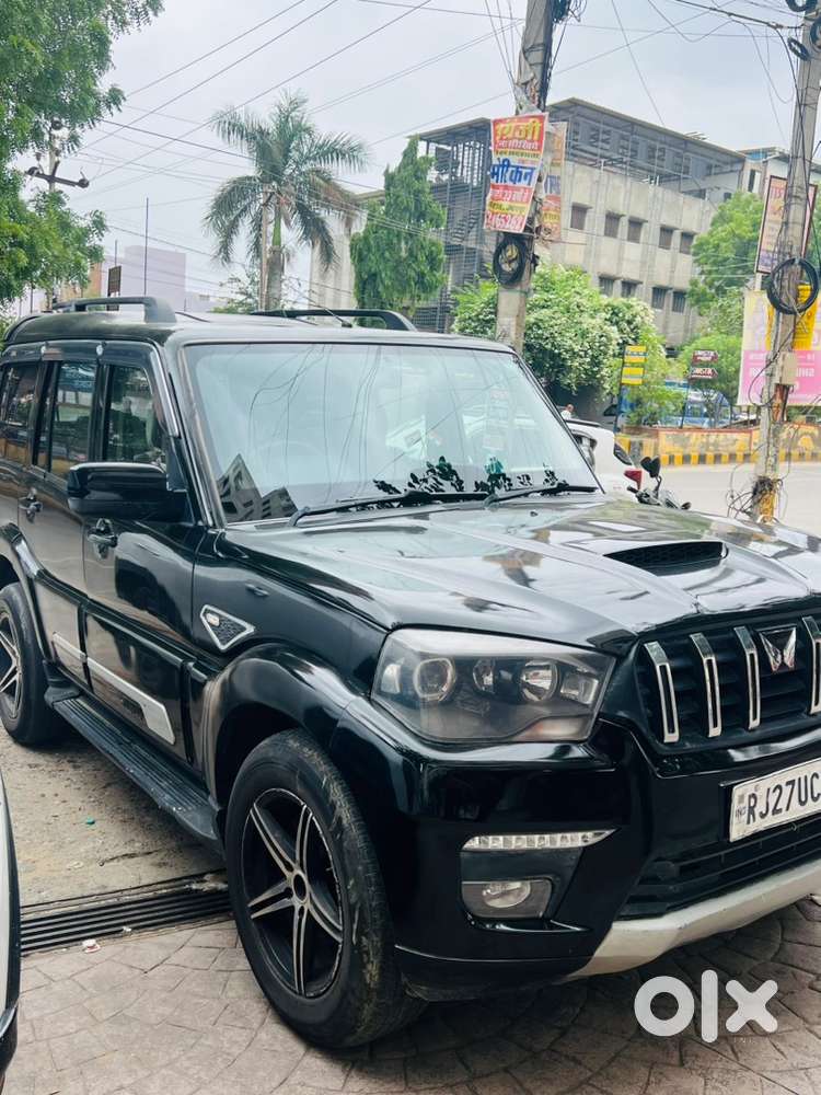 Mahindra Scorpio Classic 2025