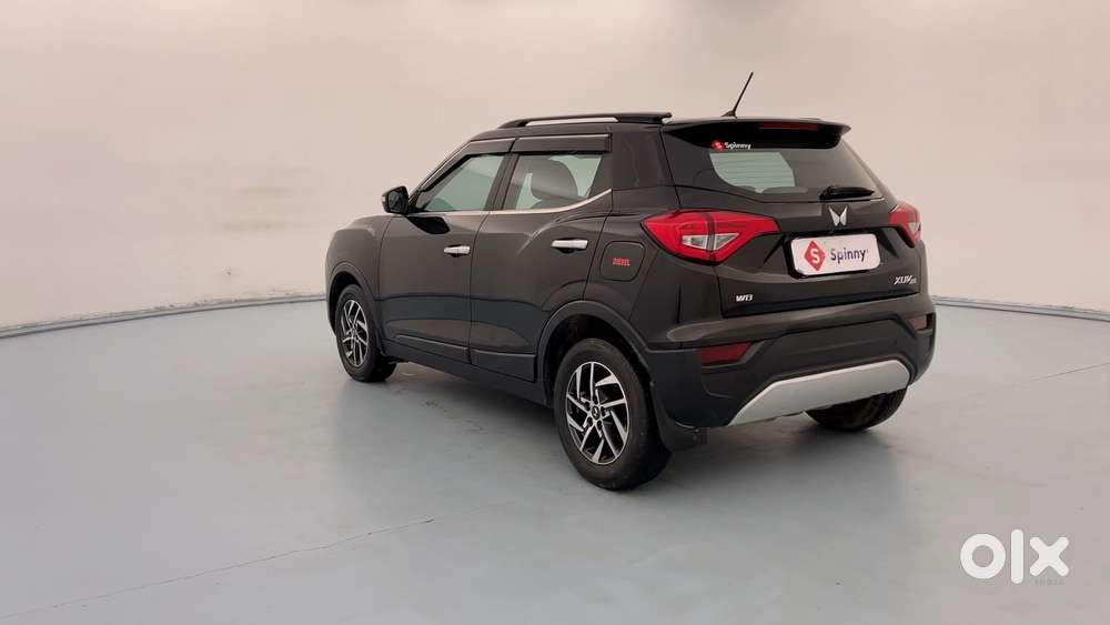 Mahindra Xuv300 W8 Option Diesel, 2023, Diesel