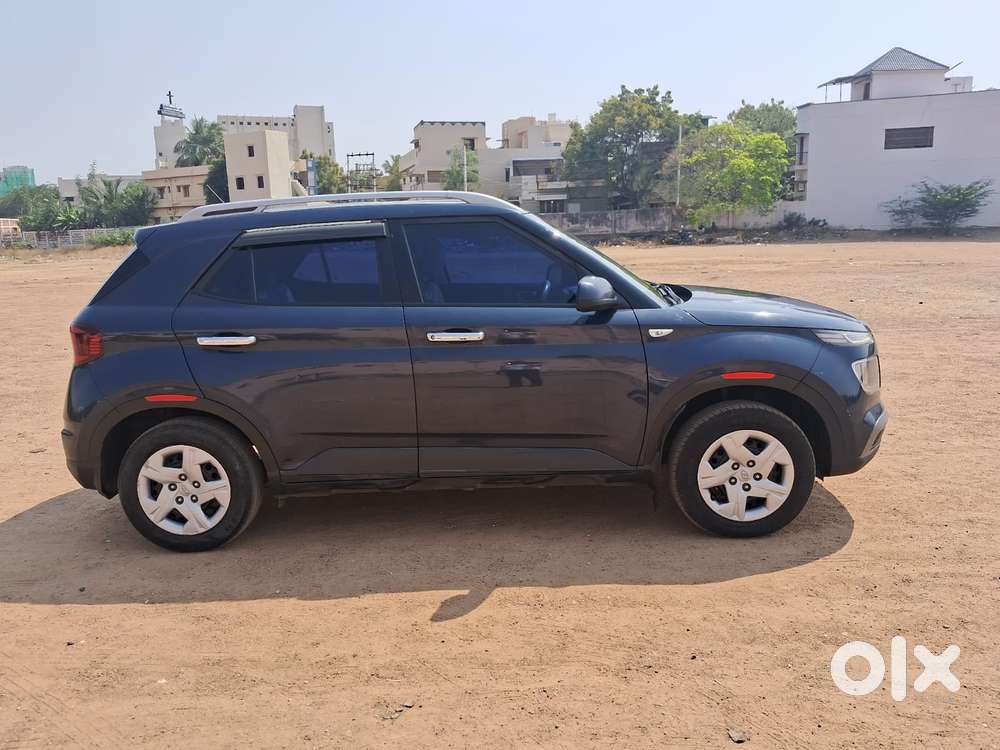 Hyundai Venue S Mt 1.2 Kappa, 2020, Cng & Hybrids