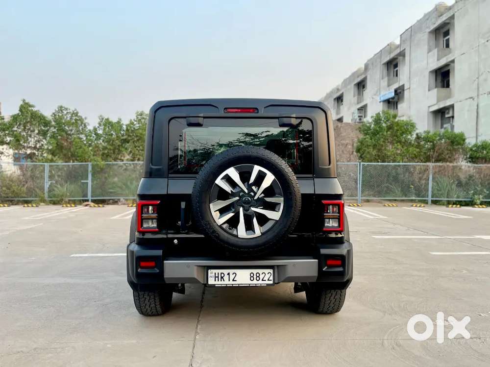Mahindrathar Roxx Ax7l 4x4 Diesel Automatic . Top Model Car