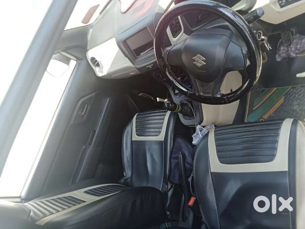 Tour H3 Cng With Petrol