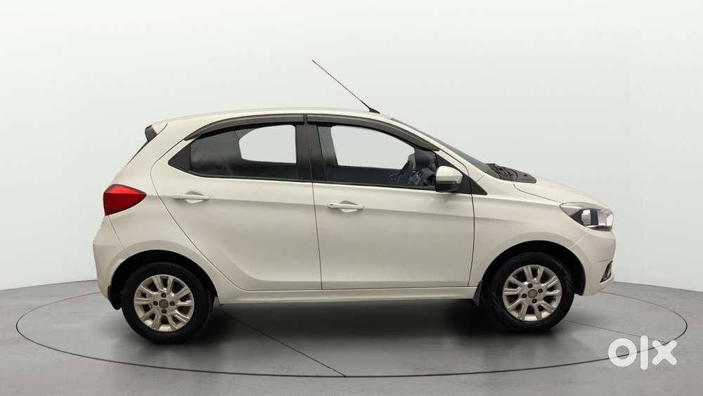 Tata Tiago 1.2 Revotron Xz, 2018, Petrol