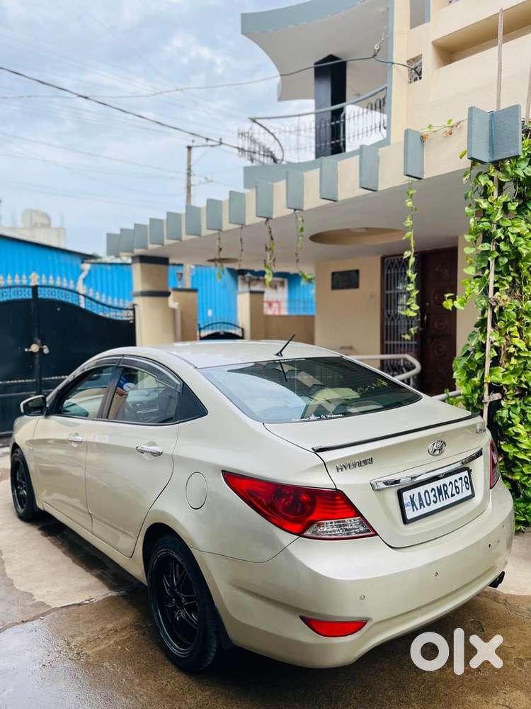 Hyundai Fluidic Verna Crdi