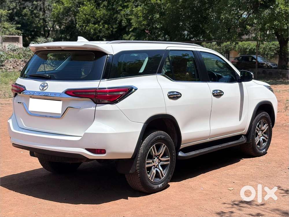 Toyota Fortuner 4x2 At 2.8 Diesel, 2021, Diesel