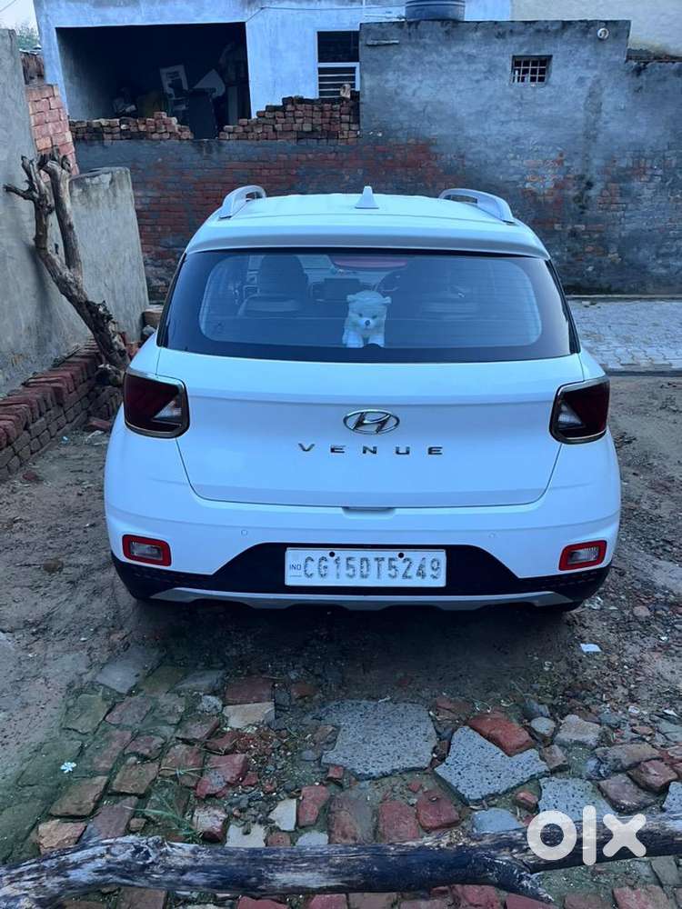 Hyundai Venue 2020 Petrol Good Condition