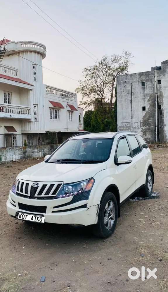 Mahindra Xuv500 Neat And Clean Car