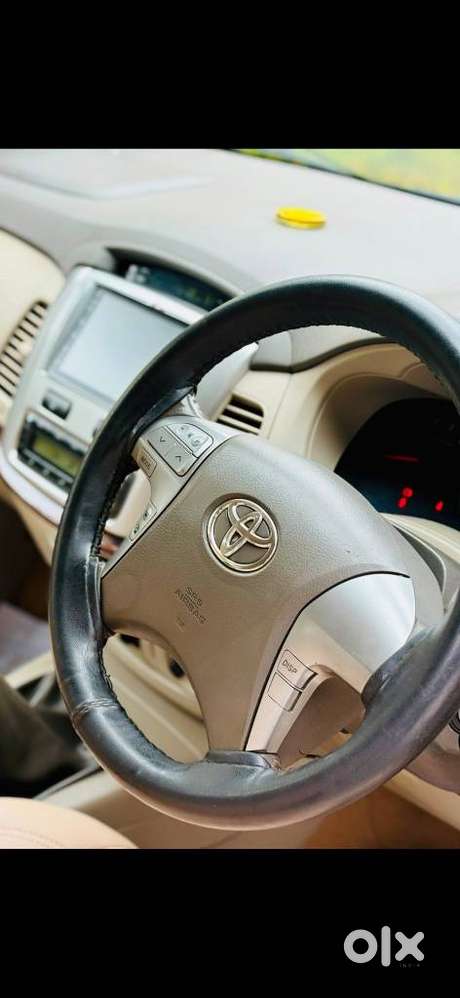 Toyota Innova 2.0 Gx 8 Seater, 2016, Diesel