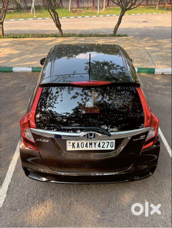 Excellent Condition 2020 Honda Jazz Zx Cvt (top Model)