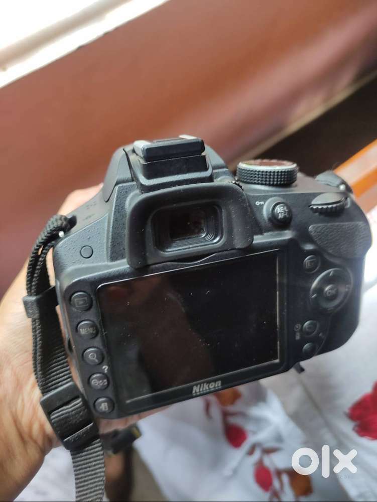 NIKON D3200 DSLR SELL SINGLE HAND USE CAMERA WITH LENS KIT
