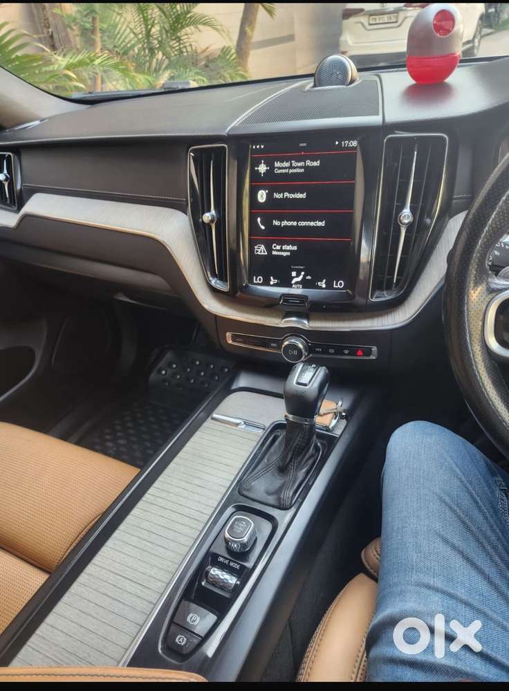 Volvo Xc60 D5 Awd Automatic, 2018, Diesel