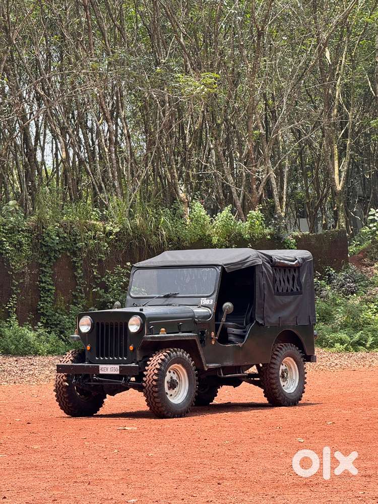 Mahindra Jeep Classic 1983