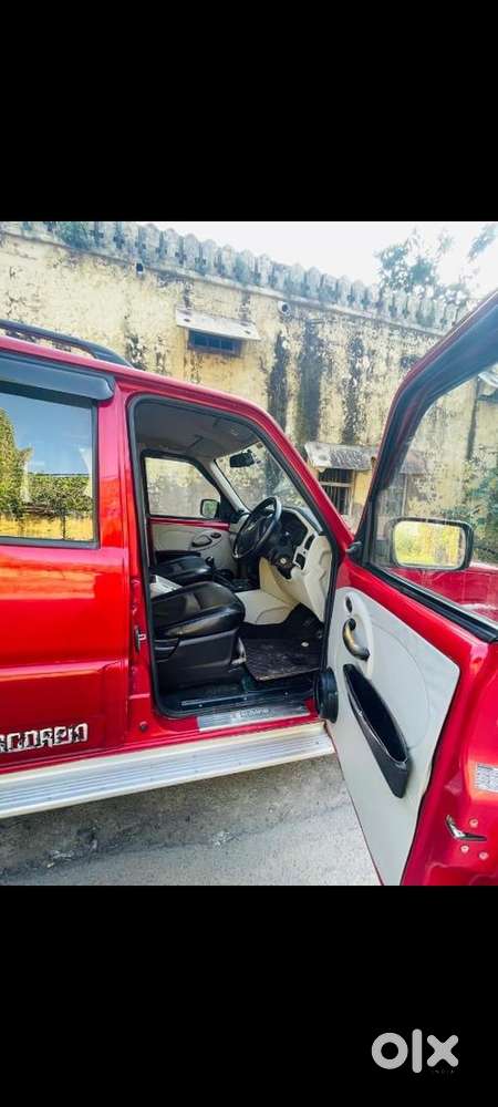 Mahindra Scorpio Classic 2017