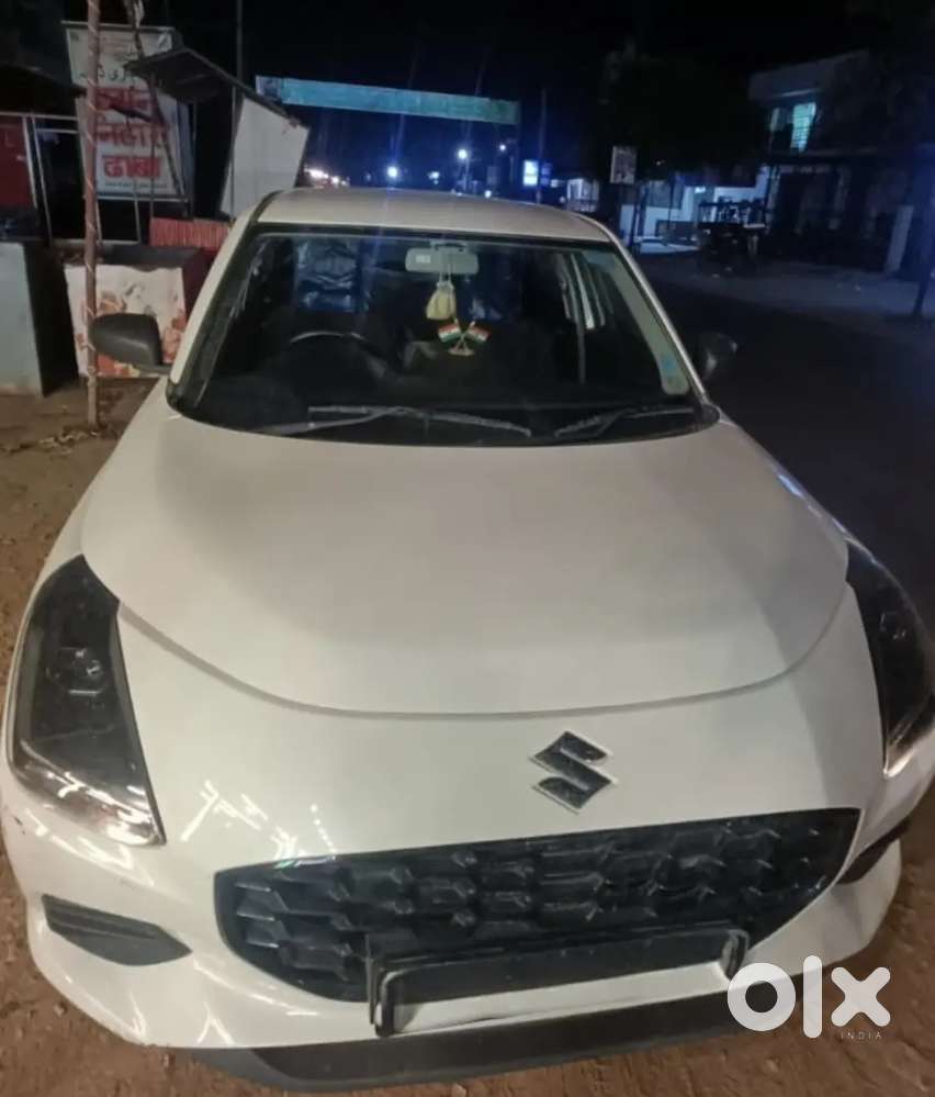 Maruti Suzuki Swift 2025 Petrol 9000 Km Driven