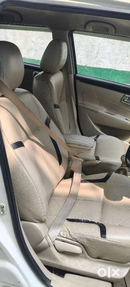 Maruti Suzuki Swift Dzire 2014 Diesel Manual 25 December