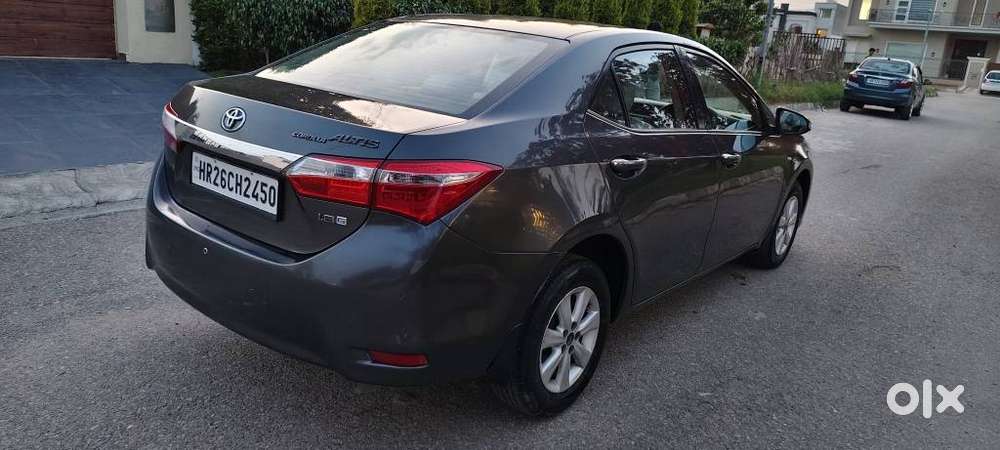 Toyota Corolla Altis 2010-2013 G, 2014, Petrol