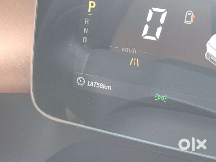 Mg M9 Ev, 2025, Electric