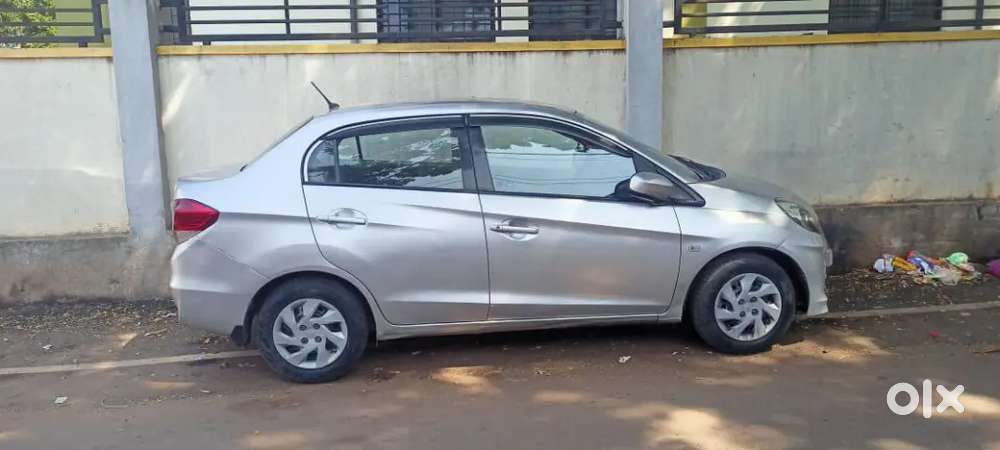 Honda Amaze 1.5 E 2014