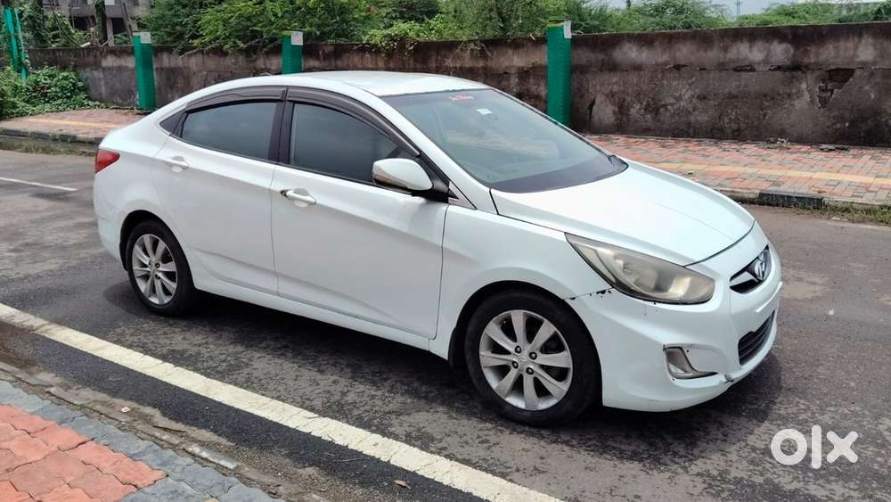 Hyundai Verna Diesel Manual 2012