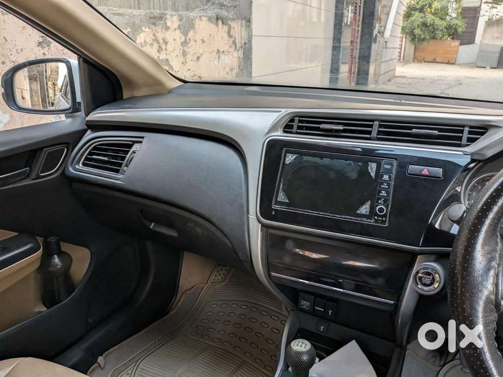 Honda Diesel Car 2017 First Owner With Zero Dep Insurance