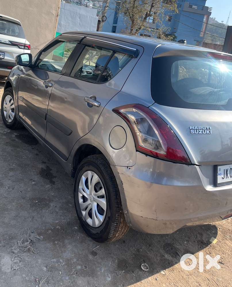 Maruti Suzuki Swift Petrol 2015