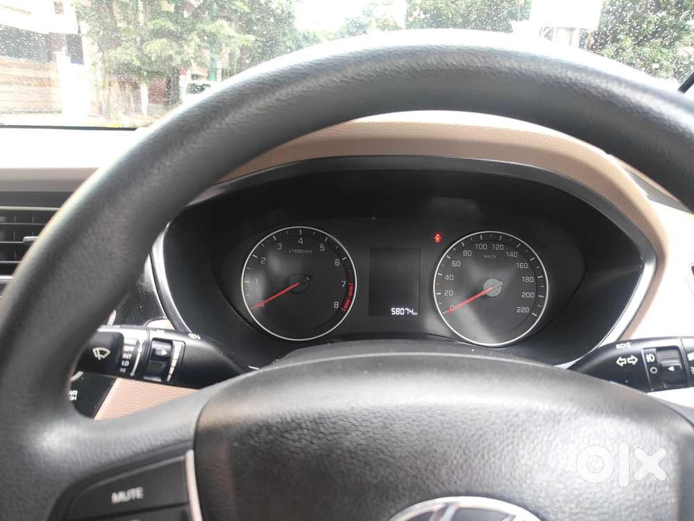 Hyundai Elite i20 Asta 1.2 (O), 2018, Petrol