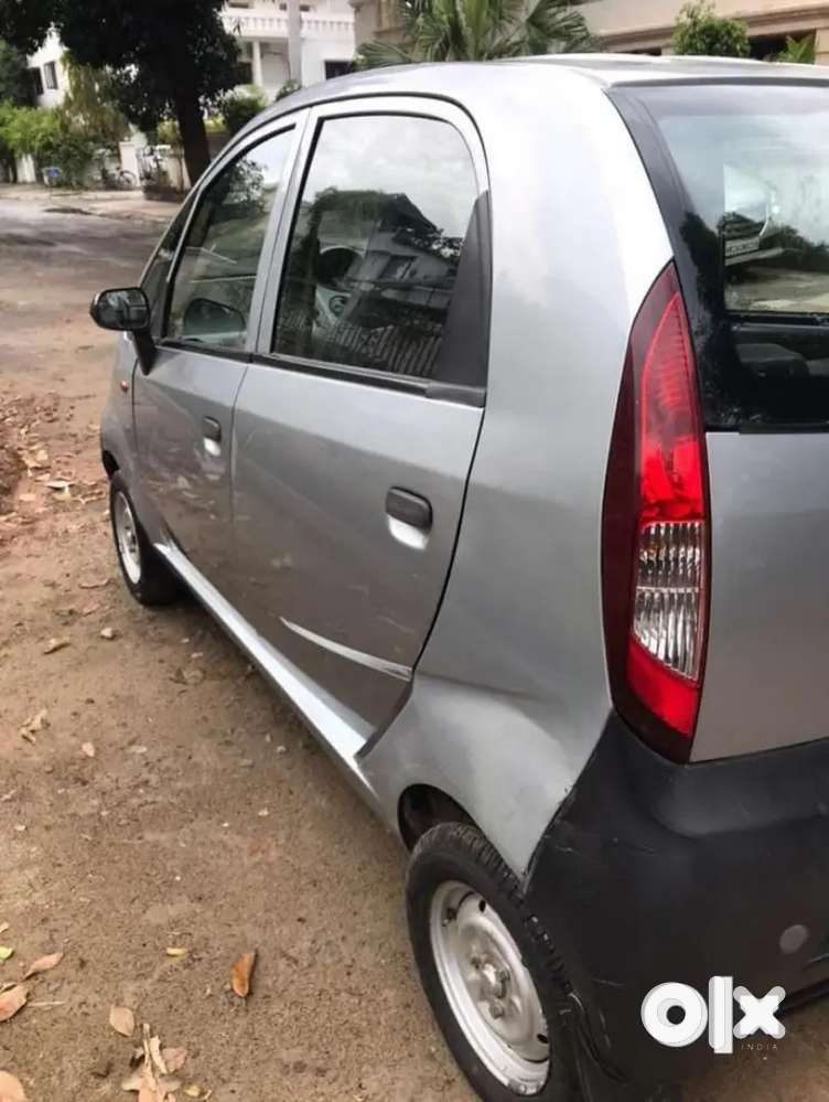 Tata Nano 2011